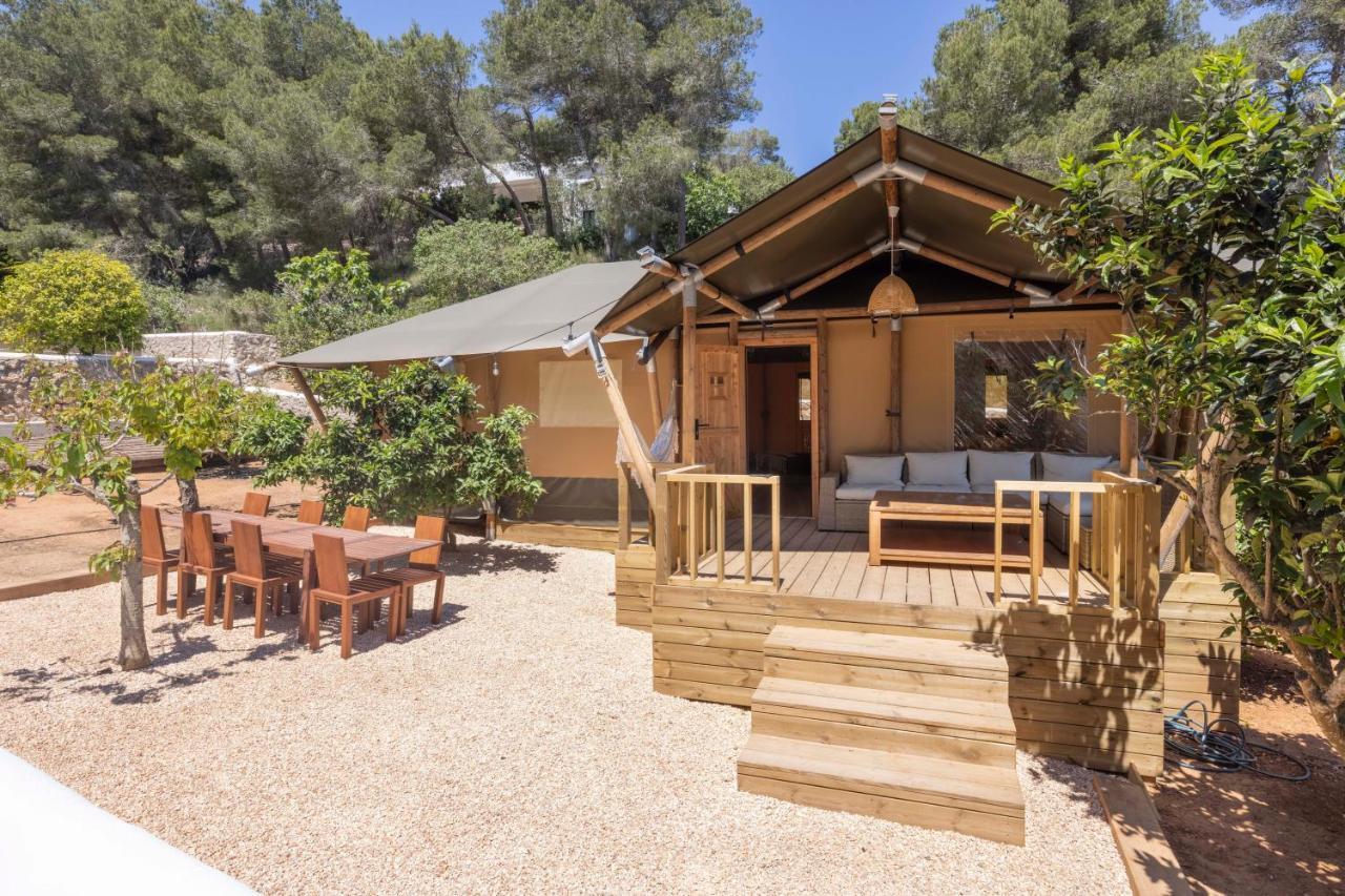 Oasis Villas Complex Cala Llonga  Zewnętrze zdjęcie