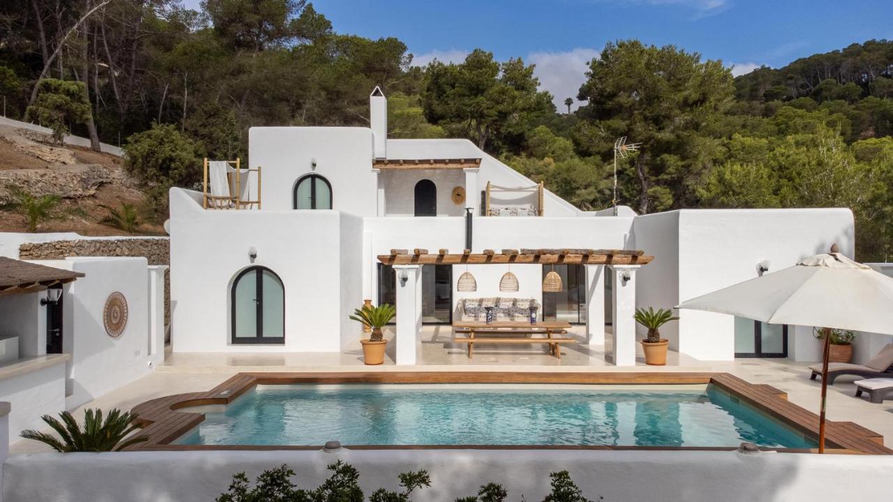Oasis Villas Complex Cala Llonga  Zewnętrze zdjęcie